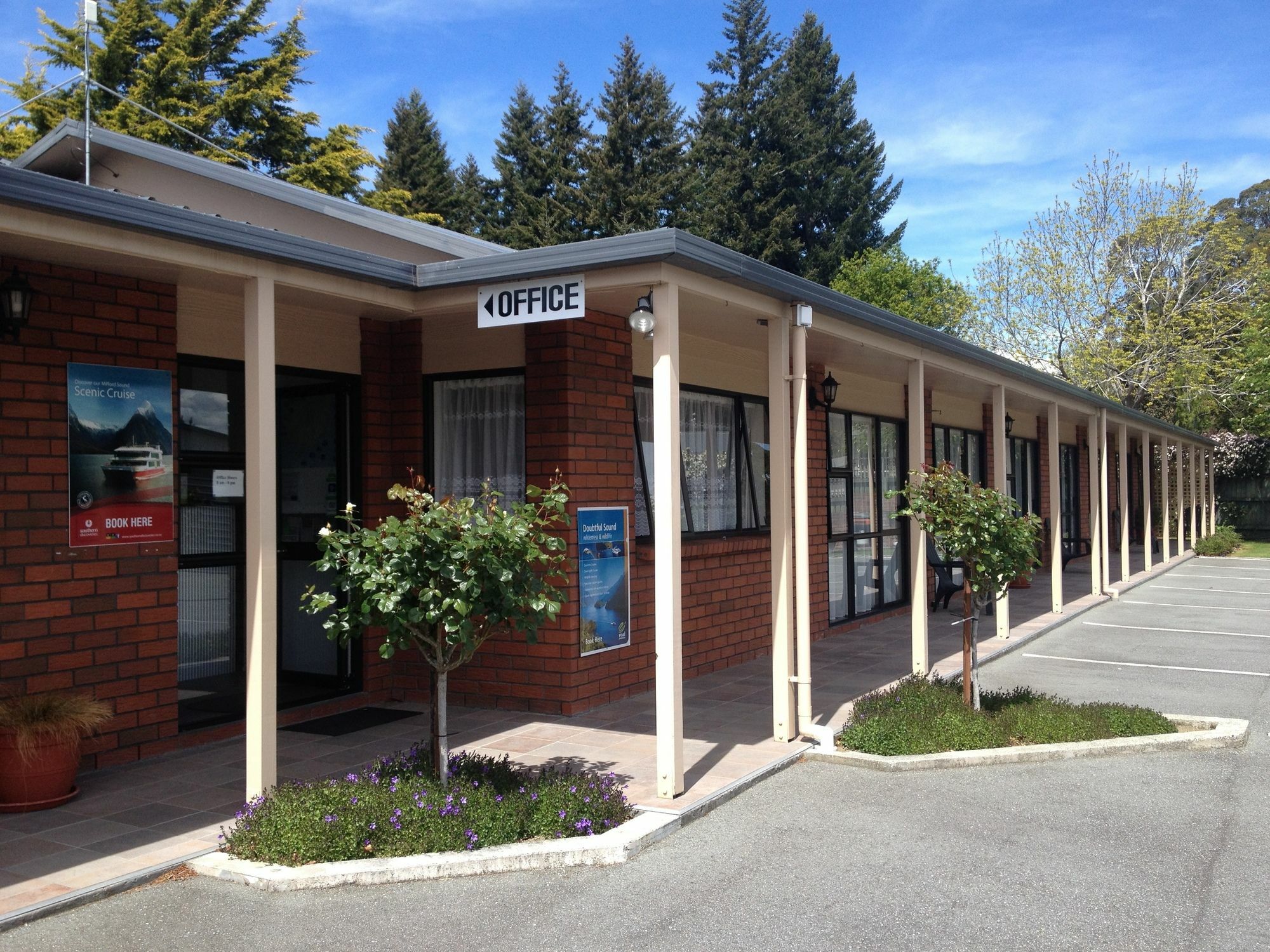 Arran Motel Te Anau Exterior foto